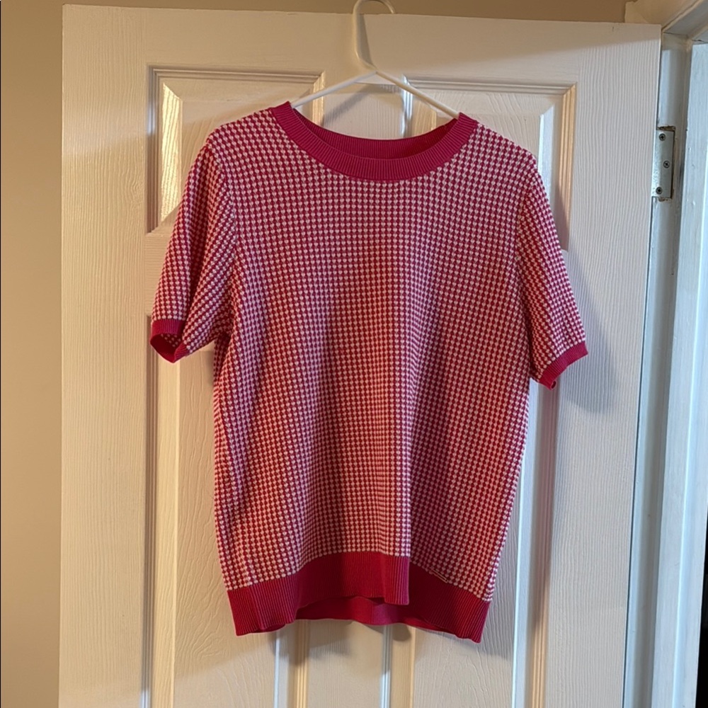 Red and White Checkered Short Sleeve Sweater